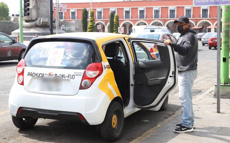  Rechazaron taxistas propuesta para comprar autos eléctricos